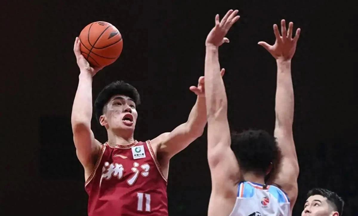 三亿体育入口-王睿泽30分杨瀚森29+10+7青岛击败深圳