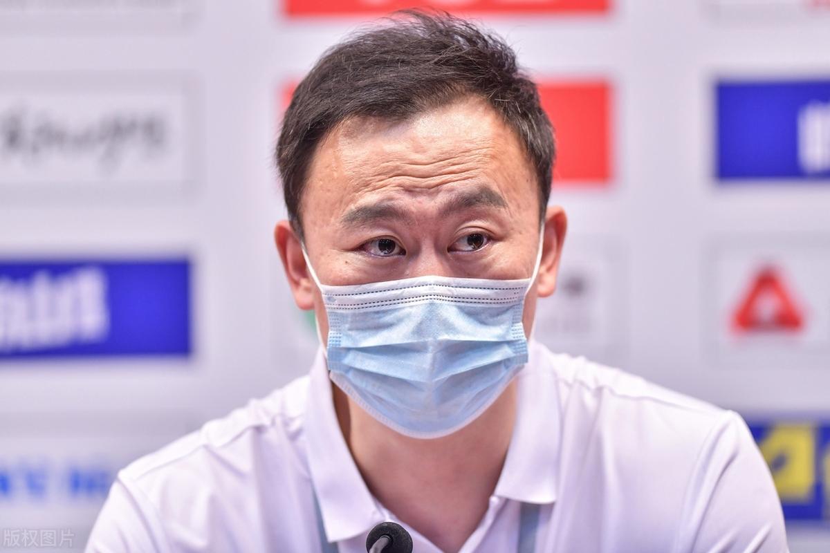 王睿泽30分杨瀚森29+10+7青岛击败深圳