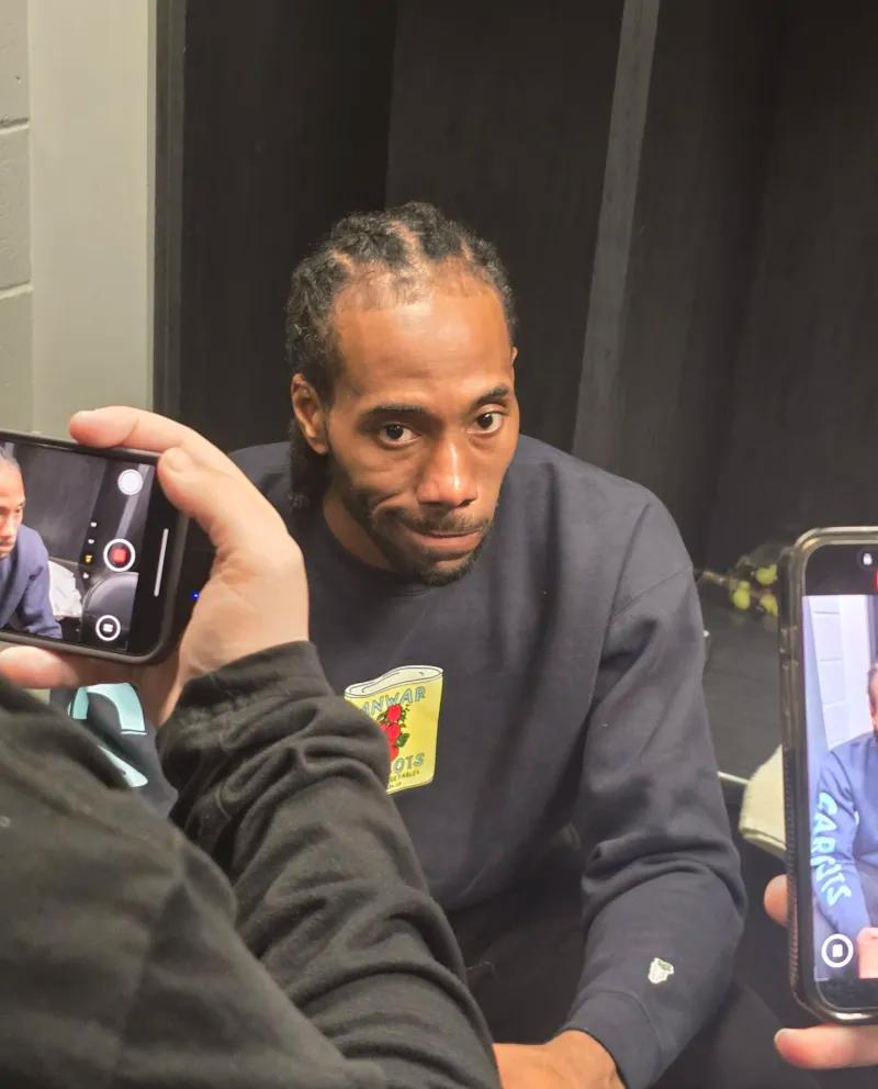 NBA交易传闻：比尔·西蒙斯提议用勒布朗·詹姆斯交换科怀·伦纳德